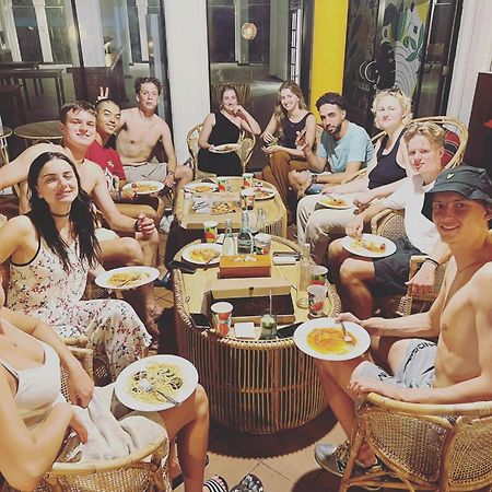 Hummus Hostel Hikkaduwa Eksteriør billede