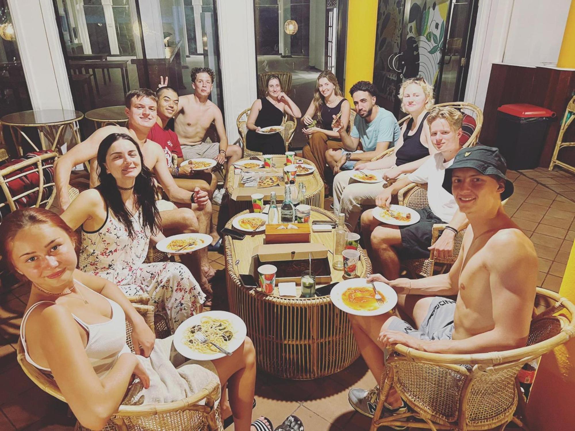 Hummus Hostel Hikkaduwa Eksteriør billede